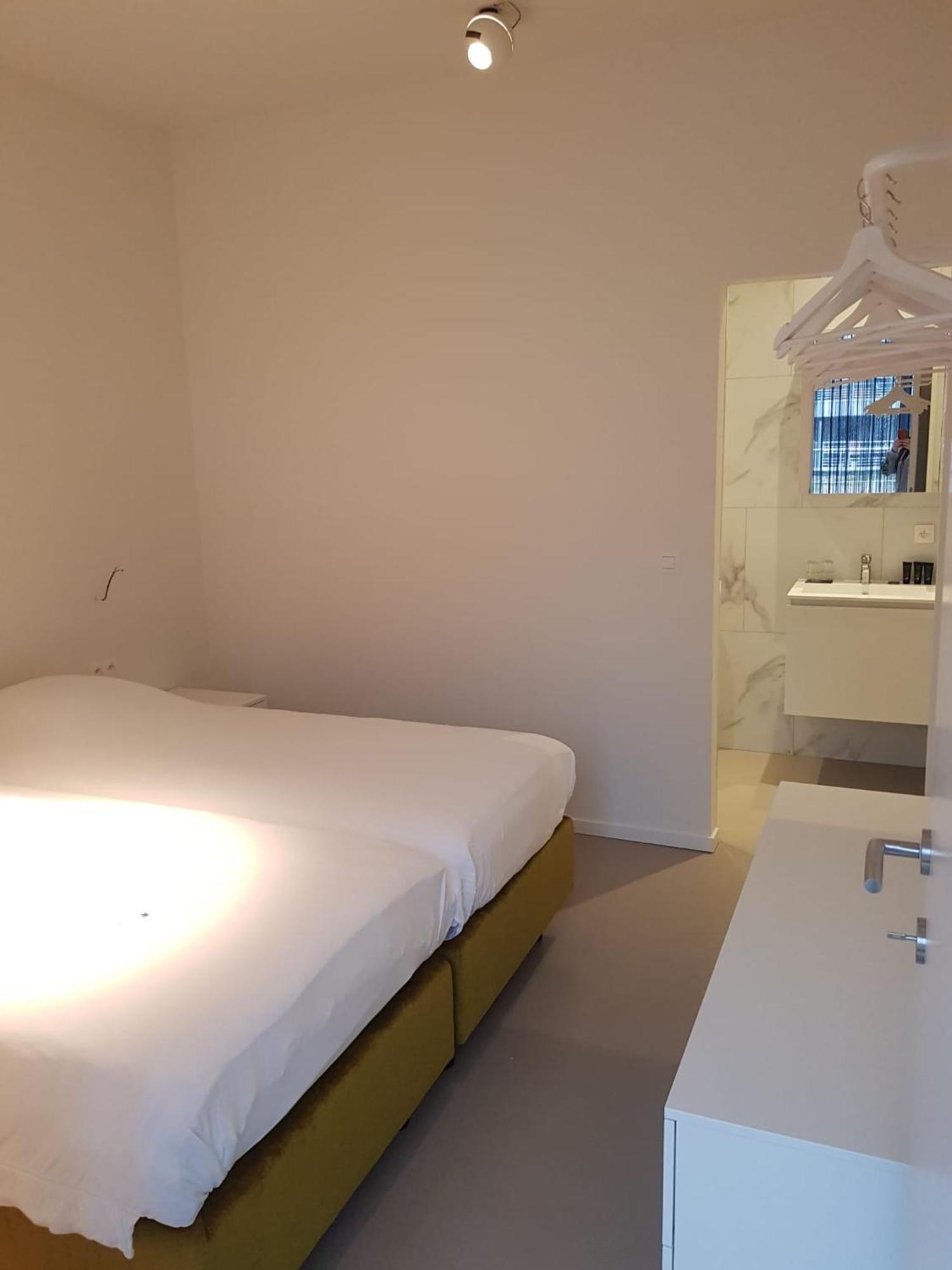 Hotel Corbie Geel Room photo