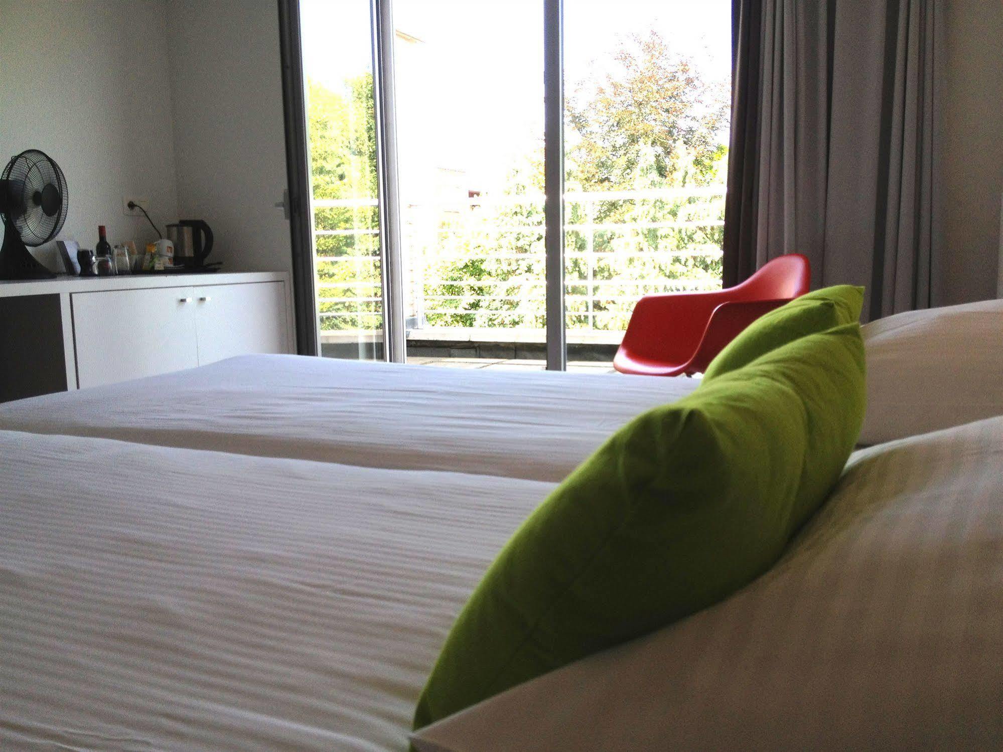 Hotel Corbie Geel Exterior photo